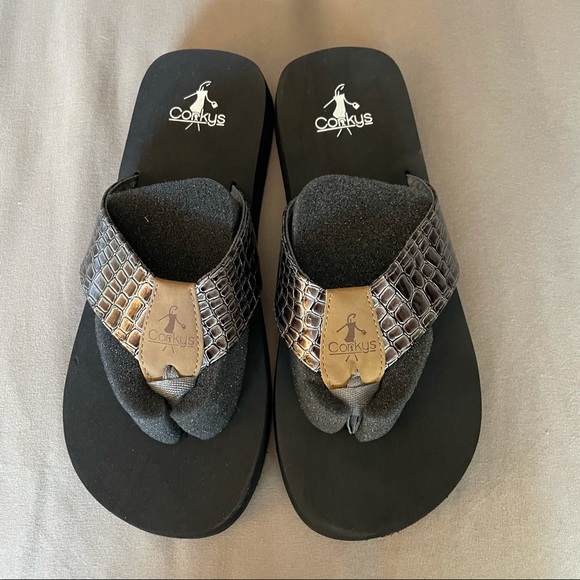 Corkys Shoes Bnwt Corkys Brand Beach Ball Flip Flops In Pewter